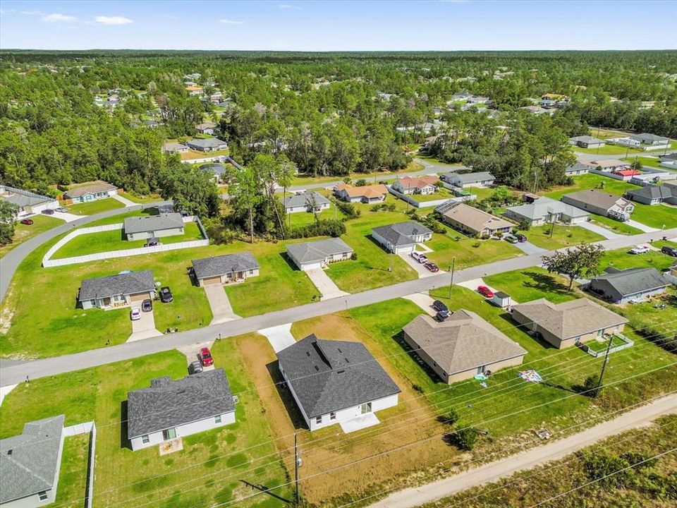 For Sale: $309,000 (4 beds, 3 baths, 1865 Square Feet)