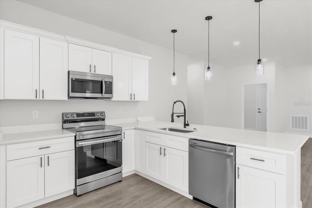 For Sale: $309,000 (4 beds, 3 baths, 1865 Square Feet)