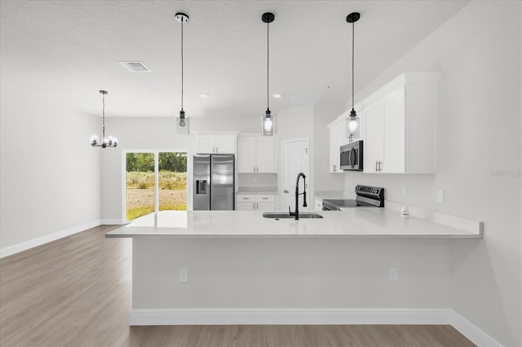 For Sale: $309,000 (4 beds, 3 baths, 1865 Square Feet)