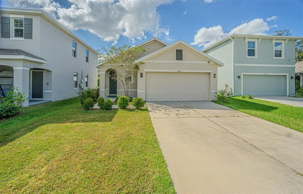 For Sale: $379,000 (3 beds, 2 baths, 1516 Square Feet)