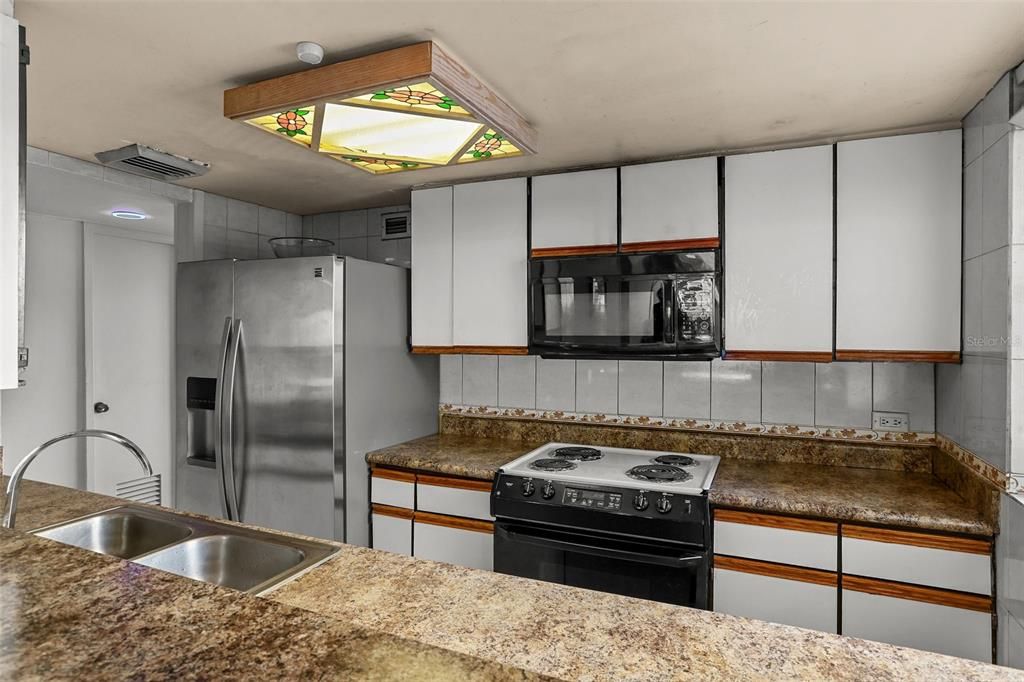 En Venta: $950,000 (3 camas, 2 baños, 1576 Pies cuadrados)