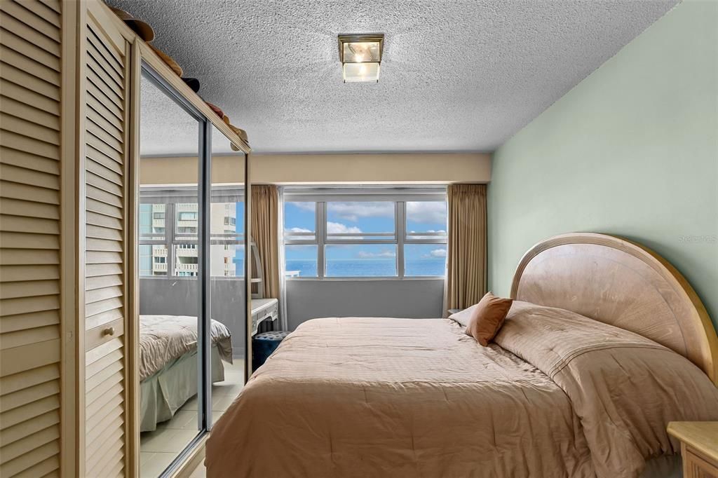 En Venta: $950,000 (3 camas, 2 baños, 1576 Pies cuadrados)