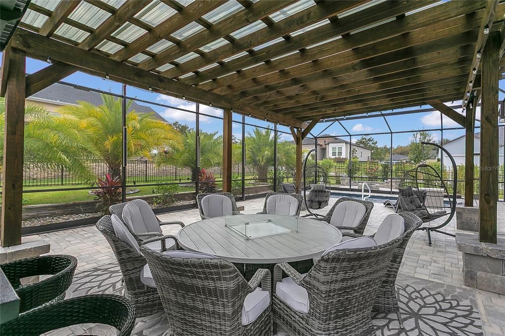 待售: $615,000 (4 贝兹, 3 浴室, 2292 平方英尺)