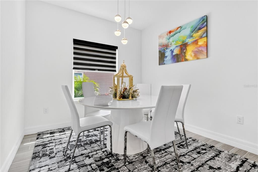 待售: $615,000 (4 贝兹, 3 浴室, 2292 平方英尺)