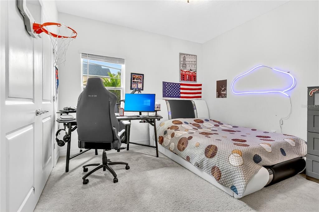 待售: $615,000 (4 贝兹, 3 浴室, 2292 平方英尺)