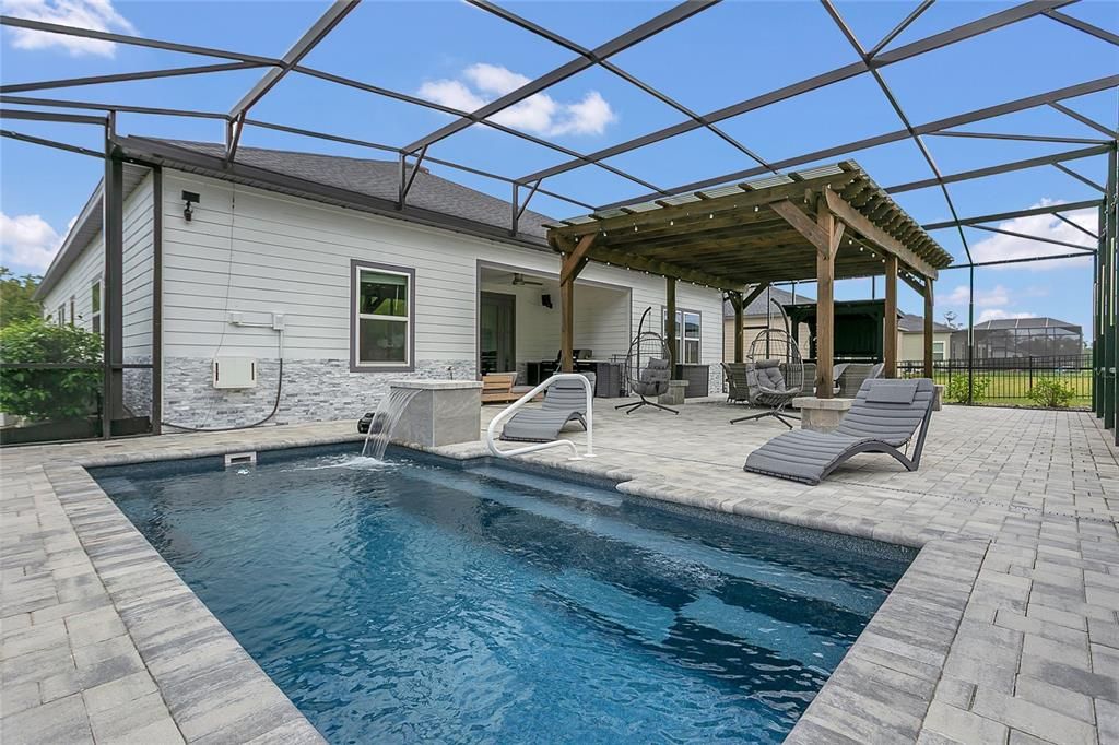 待售: $615,000 (4 贝兹, 3 浴室, 2292 平方英尺)