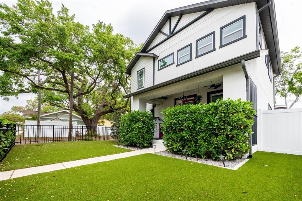 For Rent: $3,495 (4 beds, 3 baths, 1808 Square Feet)