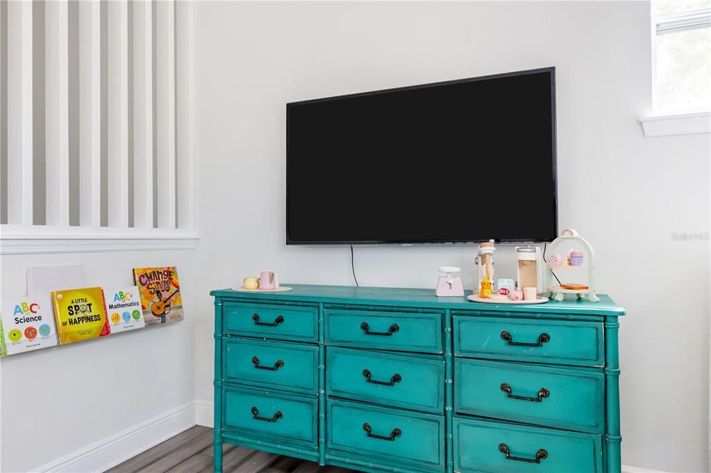 For Rent: $3,495 (4 beds, 3 baths, 1808 Square Feet)