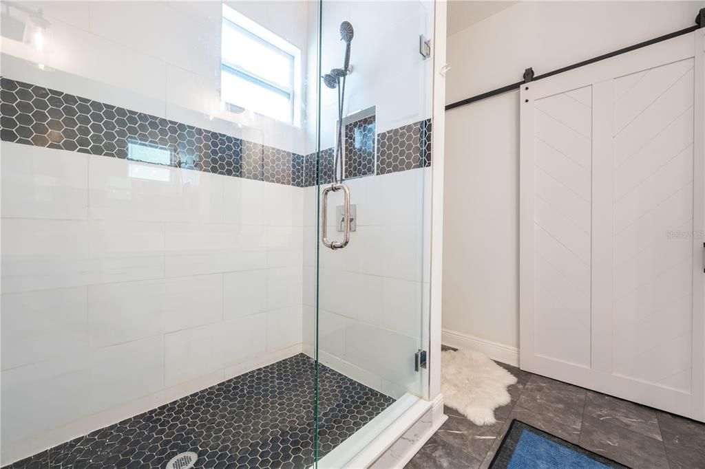 For Rent: $3,495 (4 beds, 3 baths, 1808 Square Feet)