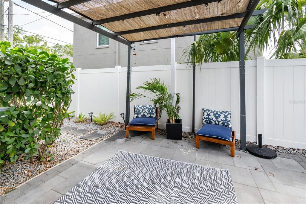 For Rent: $3,495 (4 beds, 3 baths, 1808 Square Feet)