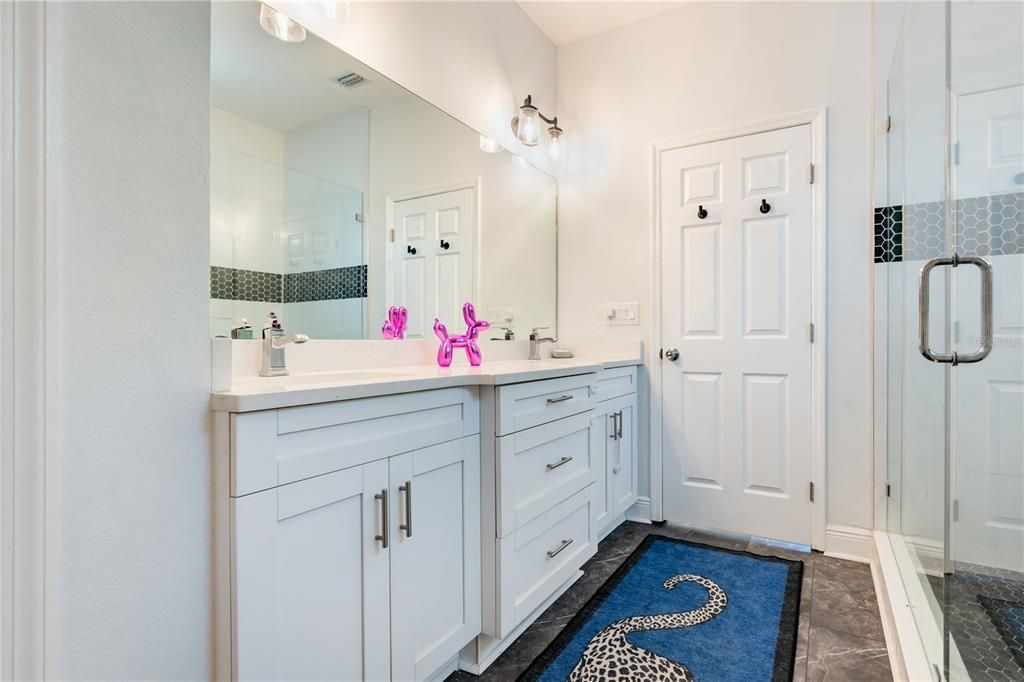 For Rent: $3,495 (4 beds, 3 baths, 1808 Square Feet)