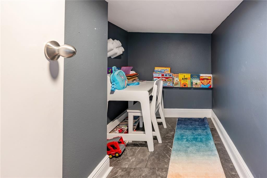 For Rent: $3,495 (4 beds, 3 baths, 1808 Square Feet)