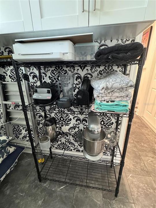 For Rent: $3,495 (4 beds, 3 baths, 1808 Square Feet)