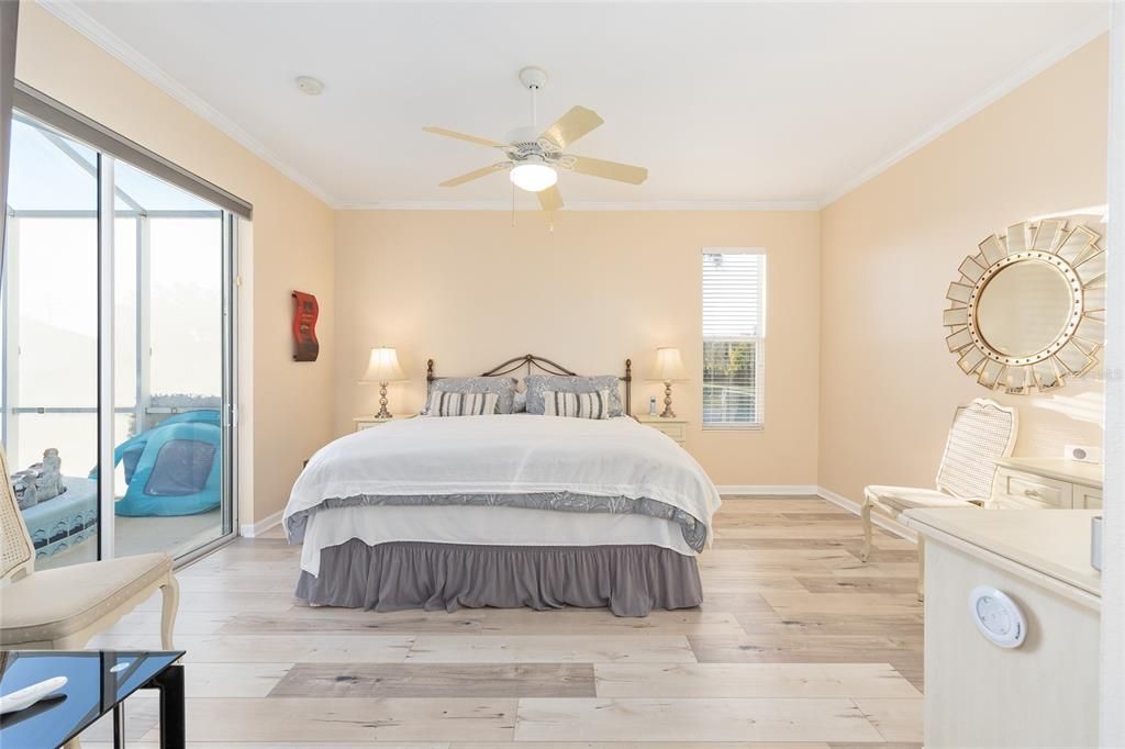 На продажу: $359,900 (3 спален, 3 ванн, 1781 Квадратных фут)