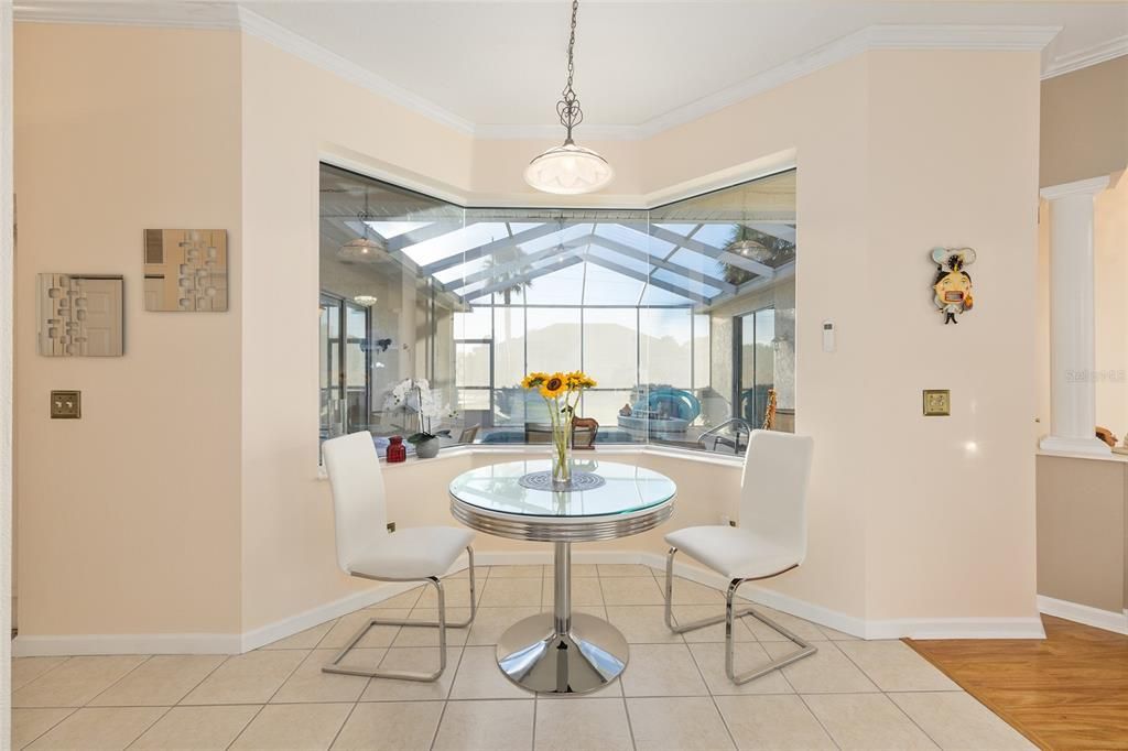 На продажу: $359,900 (3 спален, 3 ванн, 1781 Квадратных фут)