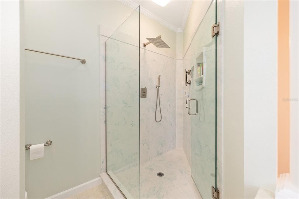 На продажу: $359,900 (3 спален, 3 ванн, 1781 Квадратных фут)