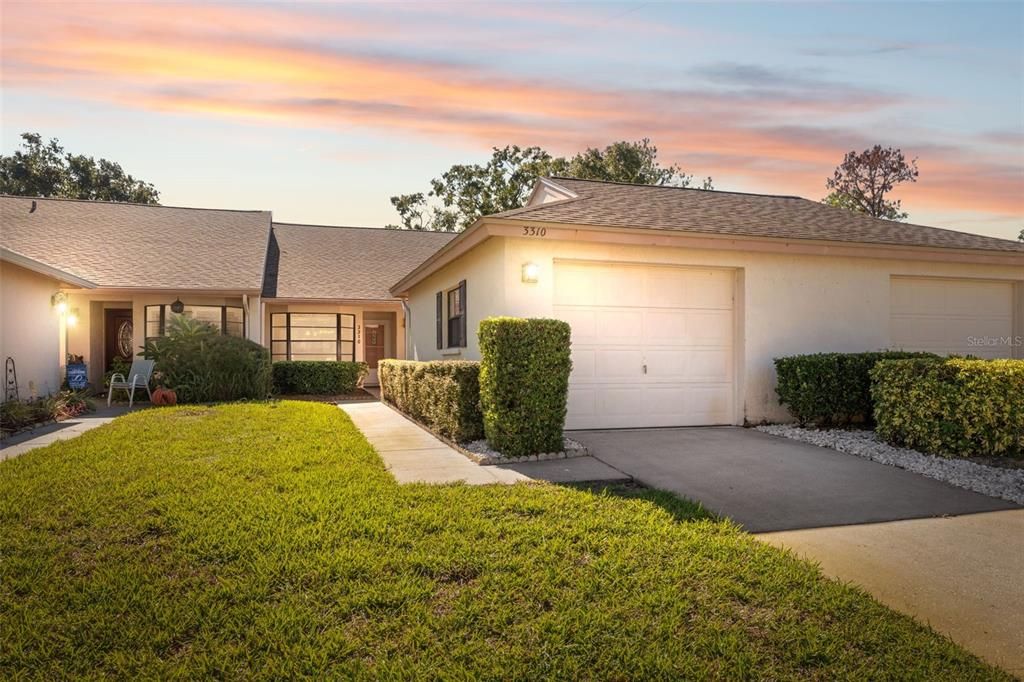 待售: $199,000 (2 贝兹, 2 浴室, 1162 平方英尺)