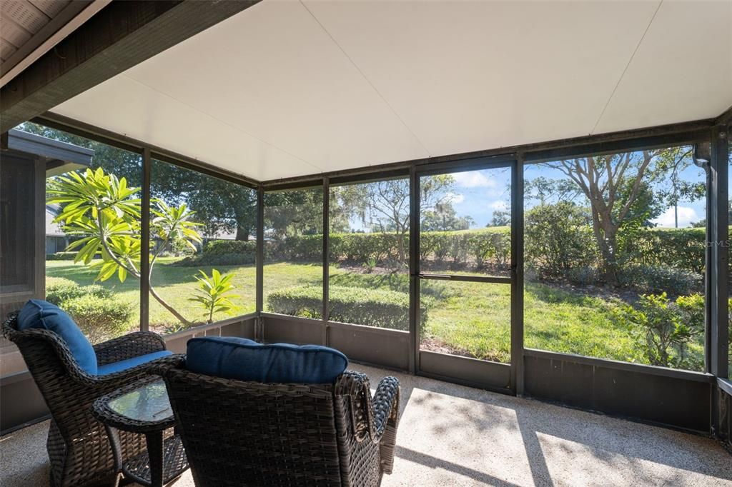 待售: $199,000 (2 贝兹, 2 浴室, 1162 平方英尺)