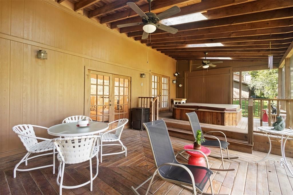 待售: $299,900 (3 贝兹, 2 浴室, 1920 平方英尺)