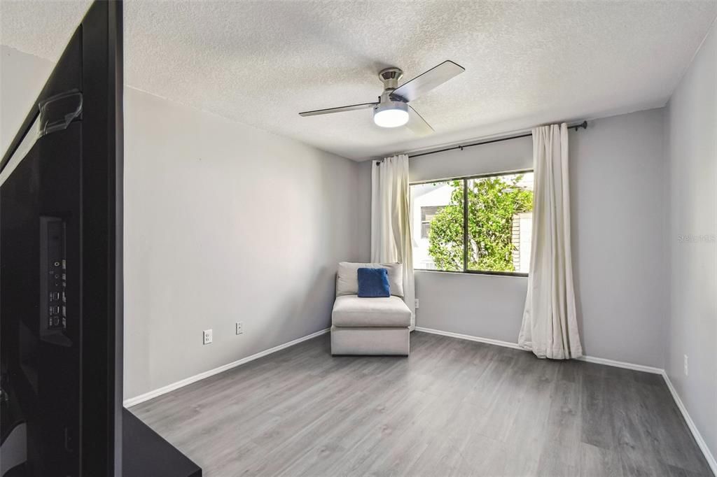 待售: $849,000 (5 贝兹, 2 浴室, 2809 平方英尺)