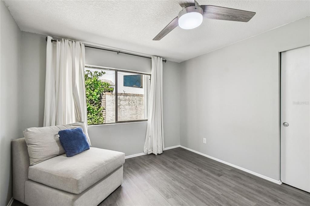 待售: $849,000 (5 贝兹, 2 浴室, 2809 平方英尺)