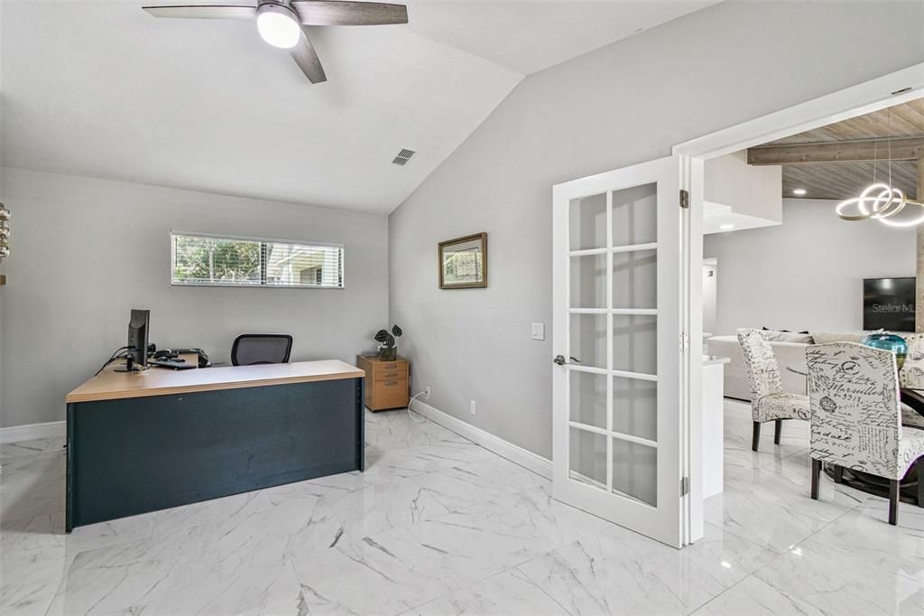 待售: $849,000 (5 贝兹, 2 浴室, 2809 平方英尺)