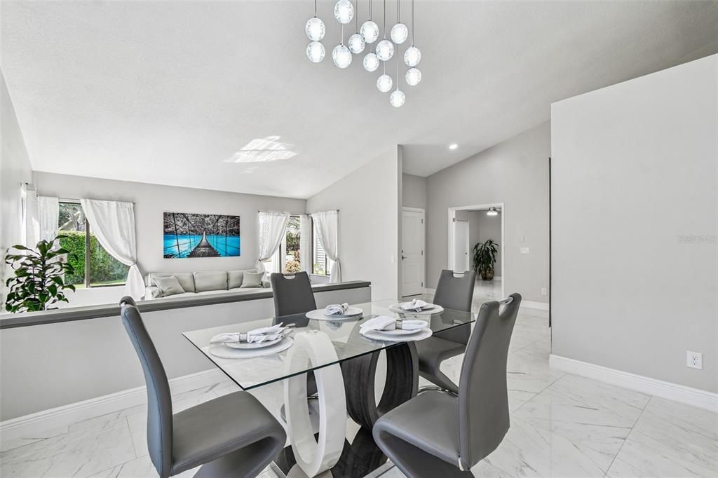 待售: $849,000 (5 贝兹, 2 浴室, 2809 平方英尺)