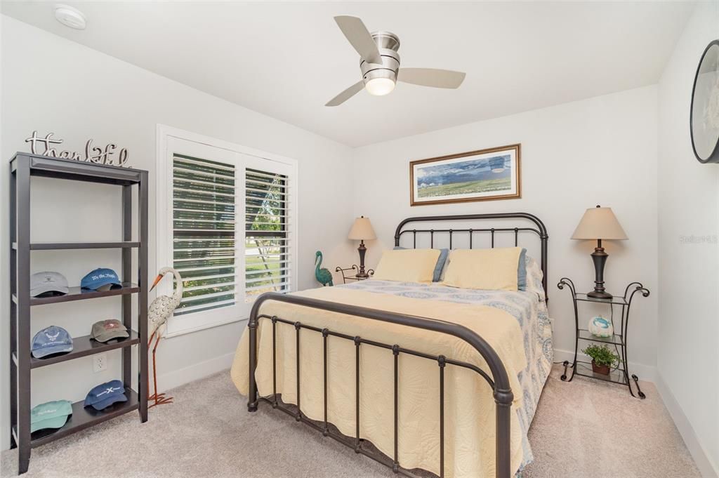 Active With Contract: $550,000 (3 beds, 2 baths, 1816 Square Feet)