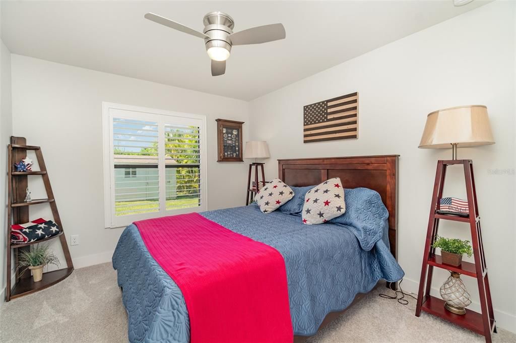 Active With Contract: $550,000 (3 beds, 2 baths, 1816 Square Feet)