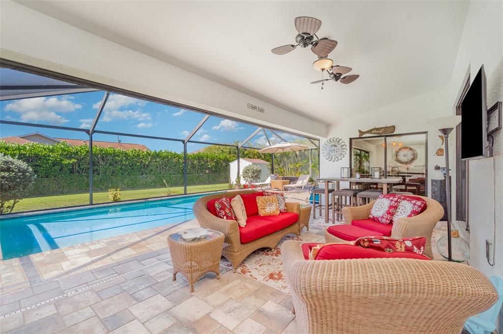 Active With Contract: $550,000 (3 beds, 2 baths, 1816 Square Feet)