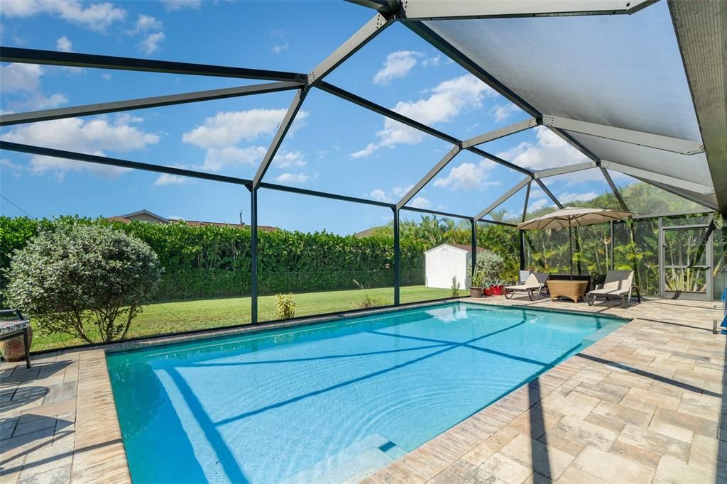 Active With Contract: $550,000 (3 beds, 2 baths, 1816 Square Feet)