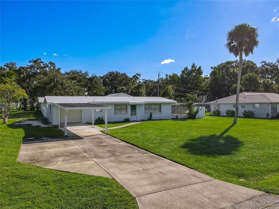 For Sale: $279,500 (3 beds, 1 baths, 1350 Square Feet)