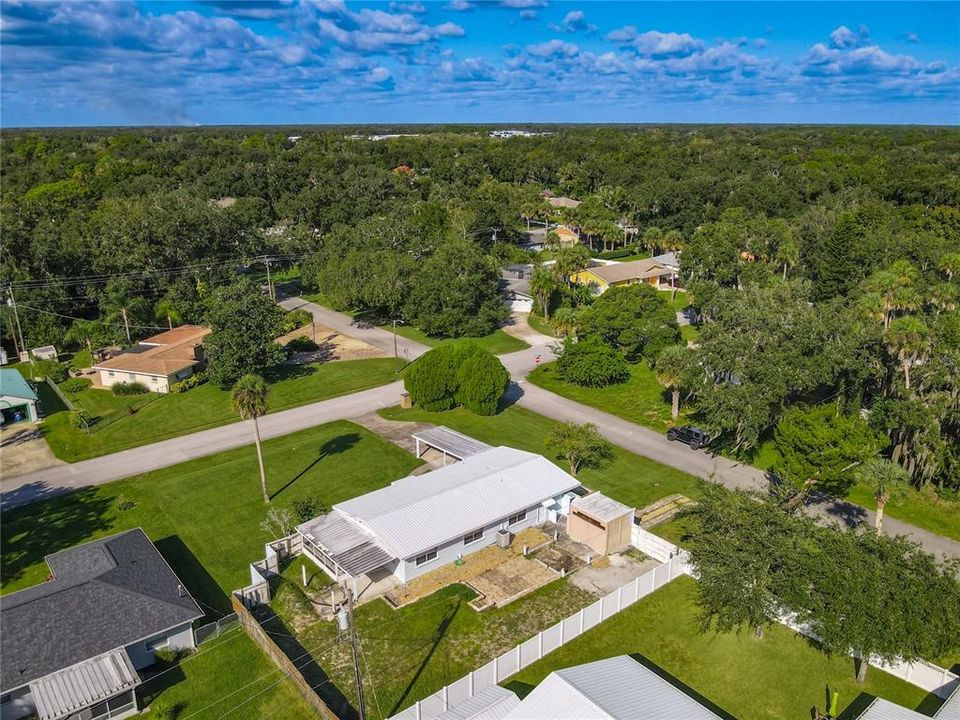 For Sale: $279,500 (3 beds, 1 baths, 1350 Square Feet)