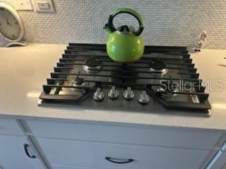 出租: $2,400 (2 贝兹, 2 浴室, 1836 平方英尺)