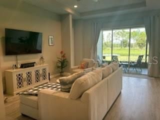 出租: $2,400 (2 贝兹, 2 浴室, 1836 平方英尺)