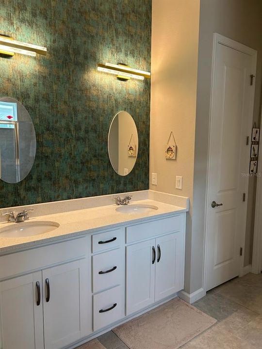 出租: $2,400 (2 贝兹, 2 浴室, 1836 平方英尺)