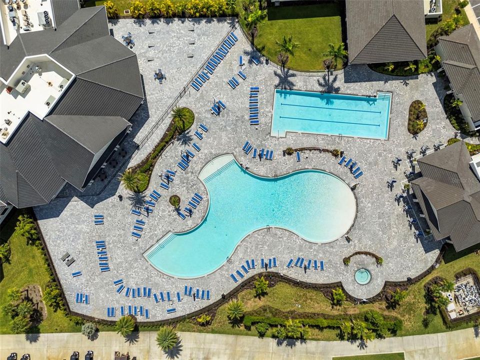 На продажу: $245,000 (2 спален, 2 ванн, 1198 Квадратных фут)