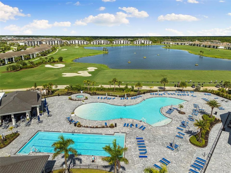 На продажу: $245,000 (2 спален, 2 ванн, 1198 Квадратных фут)