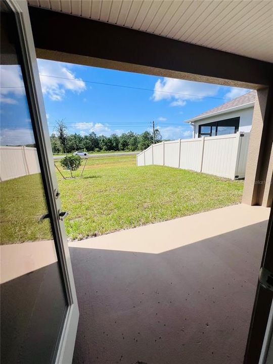 En Venta: $438,900 (4 camas, 2 baños, 2405 Pies cuadrados)