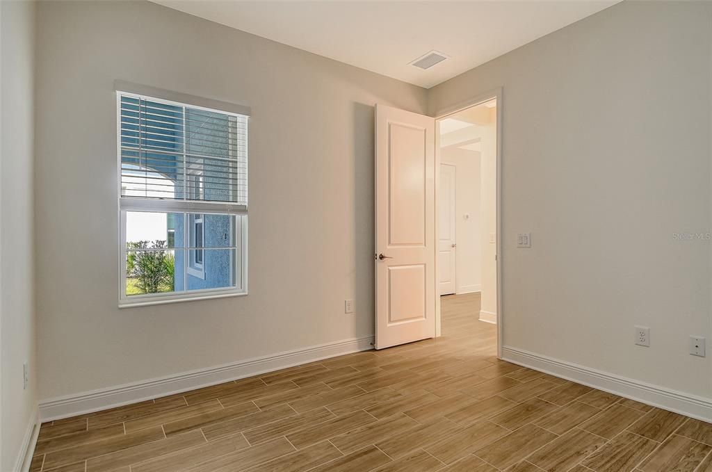 На продажу: $433,990 (3 спален, 2 ванн, 1848 Квадратных фут)