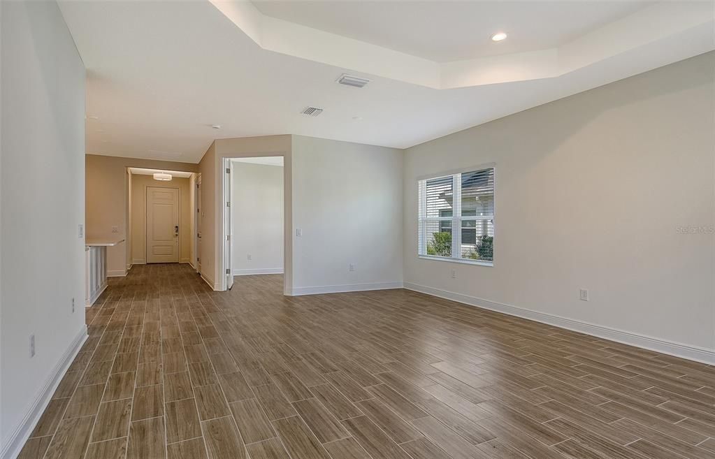 На продажу: $433,990 (3 спален, 2 ванн, 1848 Квадратных фут)