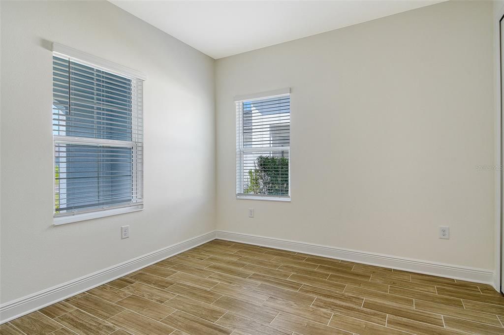 На продажу: $433,990 (3 спален, 2 ванн, 1848 Квадратных фут)