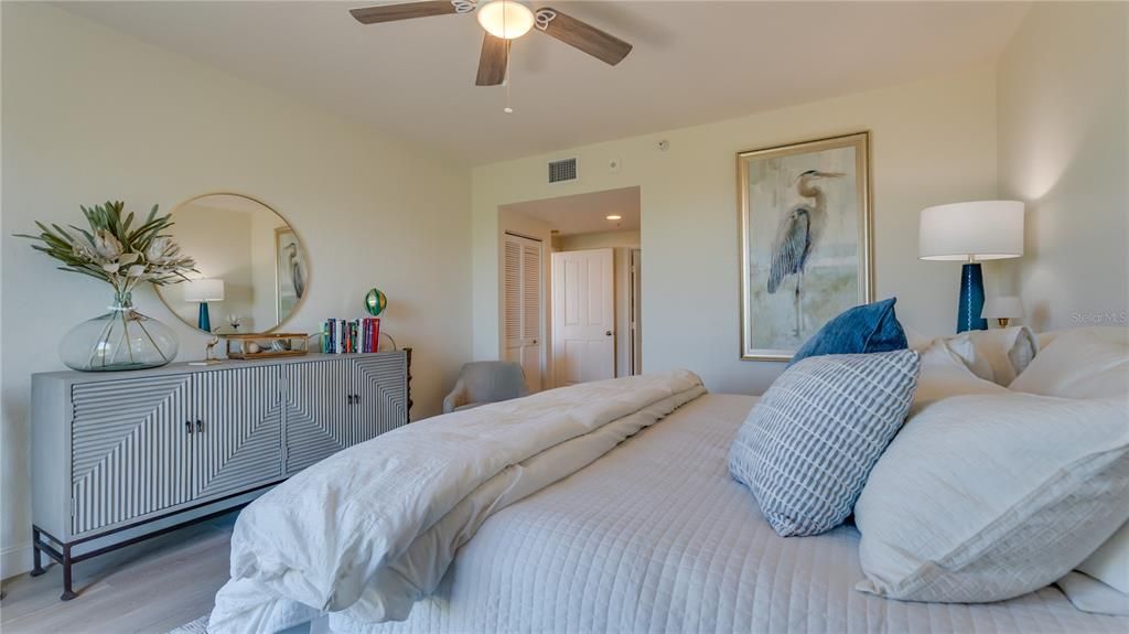 For Sale: $849,900 (2 beds, 2 baths, 1510 Square Feet)