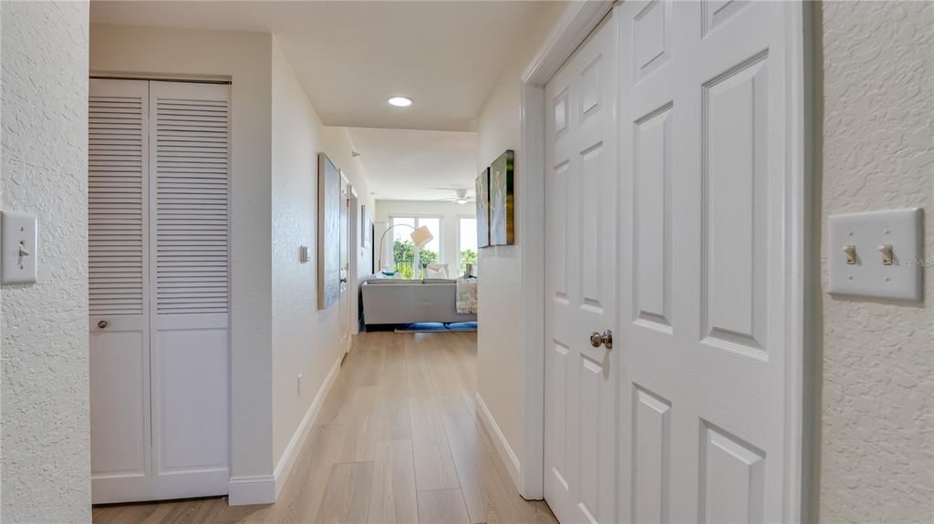 For Sale: $849,900 (2 beds, 2 baths, 1510 Square Feet)