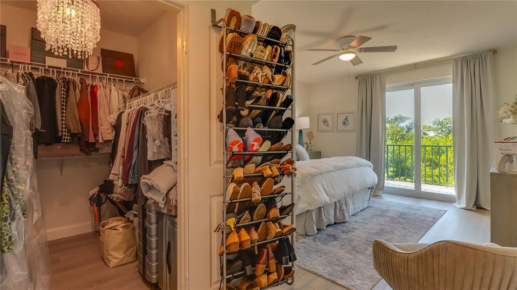 For Sale: $849,900 (2 beds, 2 baths, 1510 Square Feet)