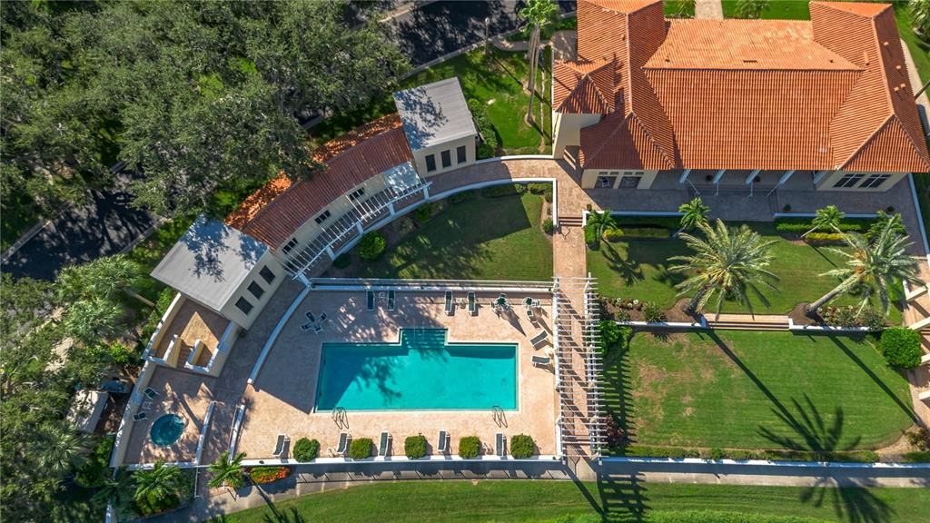 For Sale: $849,900 (2 beds, 2 baths, 1510 Square Feet)