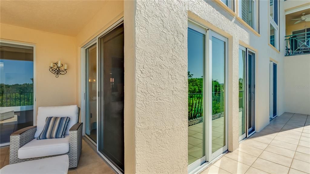 For Sale: $849,900 (2 beds, 2 baths, 1510 Square Feet)