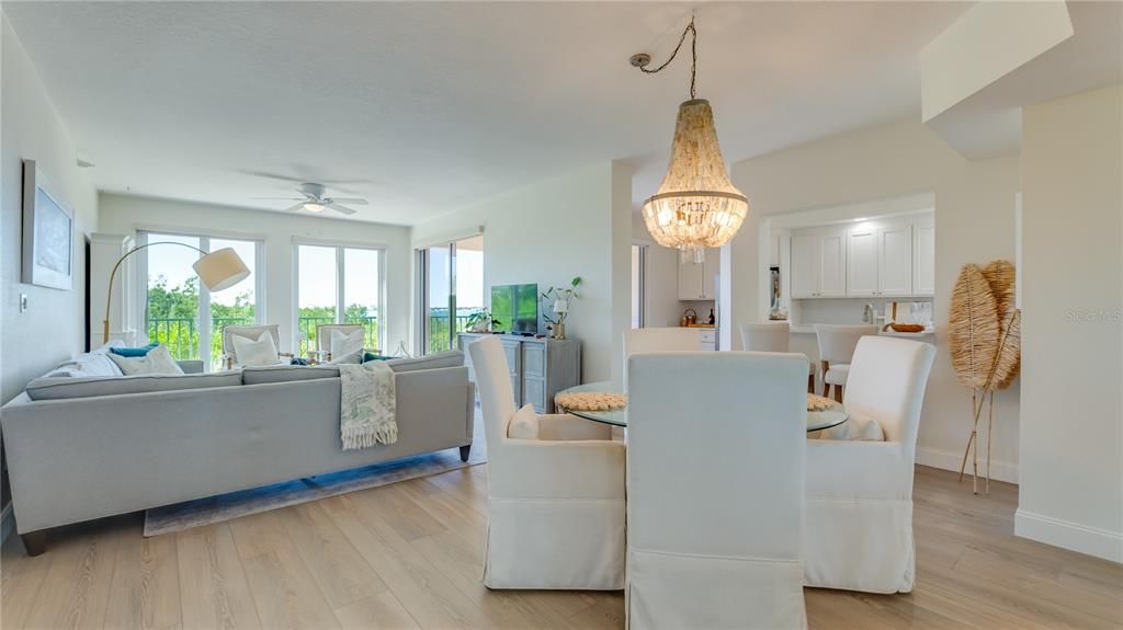 For Sale: $849,900 (2 beds, 2 baths, 1510 Square Feet)