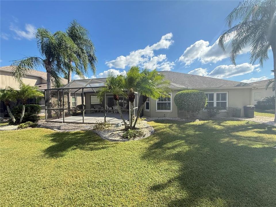 For Rent: $2,500 (2 beds, 2 baths, 1935 Square Feet)