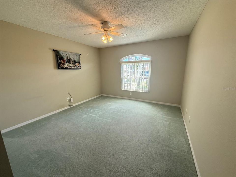 For Rent: $2,500 (2 beds, 2 baths, 1935 Square Feet)